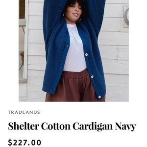 Tradlands Shelter Cardigan in Navy size L. Like New.